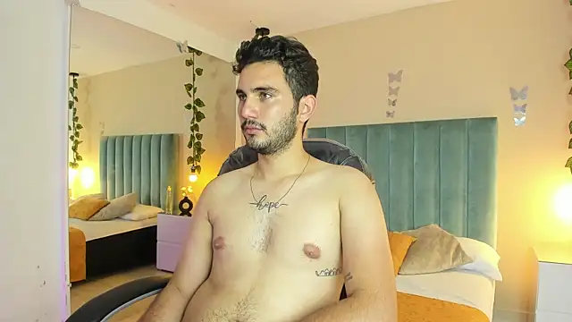 NOAH_SIN_ Adlı Modelin Canlı XXX Sohbeti
