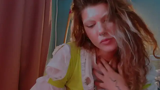 Chatroom XXX en direct de VivienDarkbloom