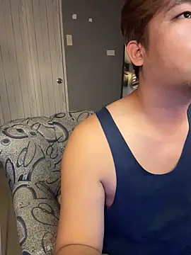 Titanryu Chat XXX live