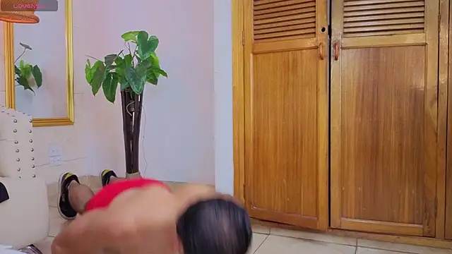 عرض كام Markos_Miles
