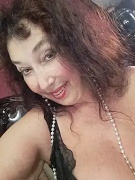 GypsyEsmeralda Live XXX-chat