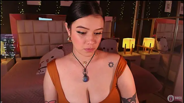 emmy_wattsoon লাইভ XXX চ্যাট