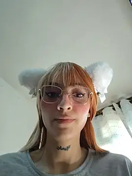 Chat XXX en directo de Dani-peggin