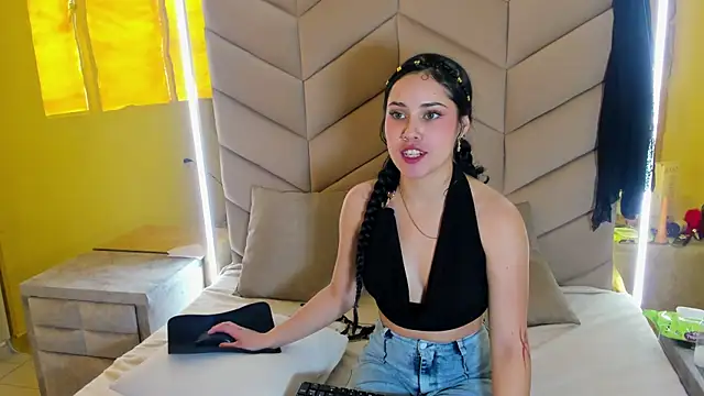 ElaVictoria Adlı Modelin Canlı XXX Sohbeti