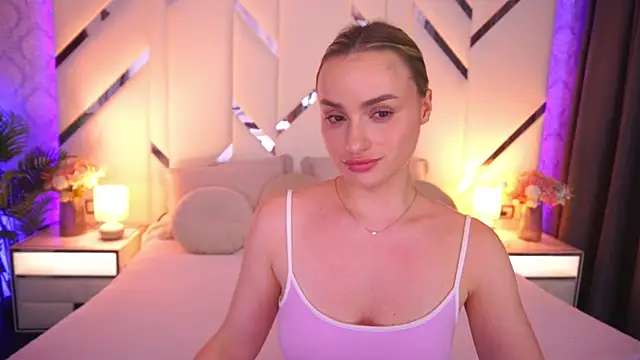 LindsieGreyyn Live XXX chat