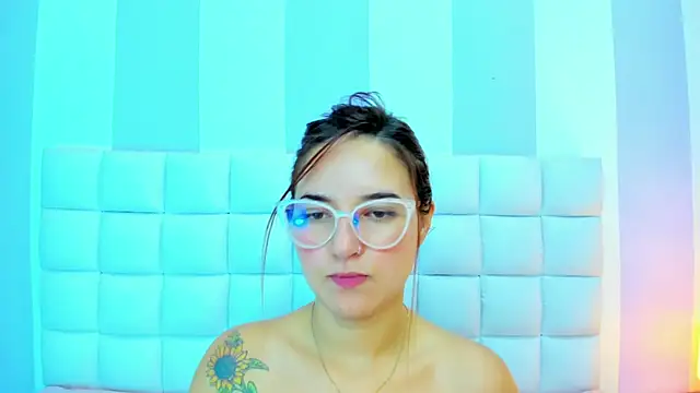 teresasroom_'s Live XXX Chat