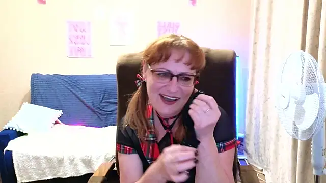 Jasmine_Tv Adlı Modelin Canlı XXX Sohbeti