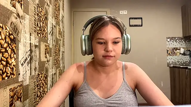 Živý XXX chat HellyRay