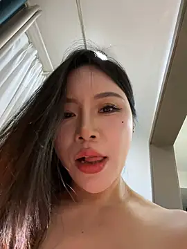 Caicai-a 网络视讯表演