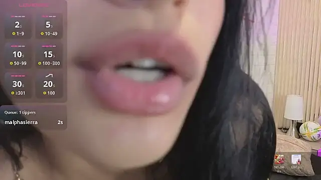 Chatroom XXX en direct de AshlyBloom1