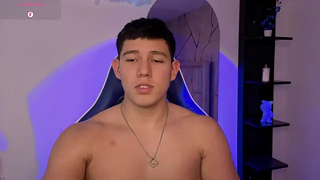 Czat XXX na żywo – JamesCr_