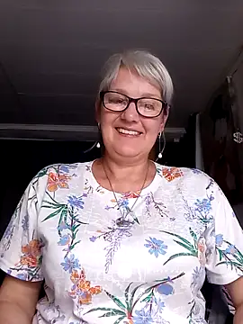 irinamaux's Live XXX Chat