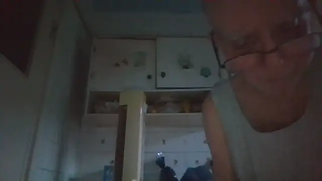 mariusica1@xh Live XXX Chat
