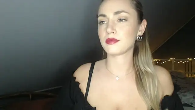 Chat XXX en directo de ScarlettSensitive