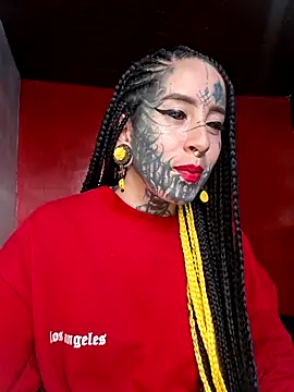 Venom-Luna – Live XXX-chat
