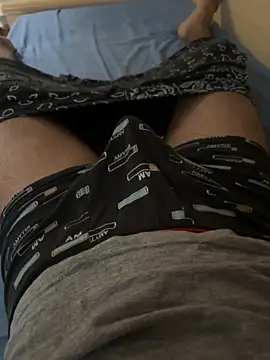 cazzoduro32 现场XXX聊天