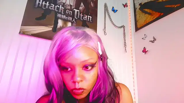 nerdyhotgoth Adlı Modelin Canlı XXX Sohbeti