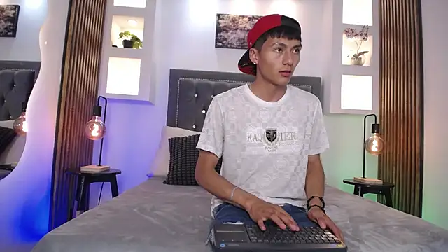 AdrianStark_ Live XXX Chat
