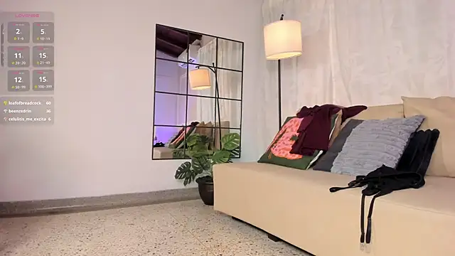 Živý XXX chat liaamoon_
