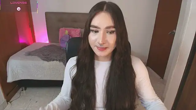 Miley_Baker Live XXX-chat