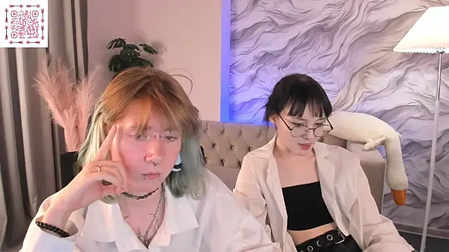 Czat XXX na żywo – Elira_Vane