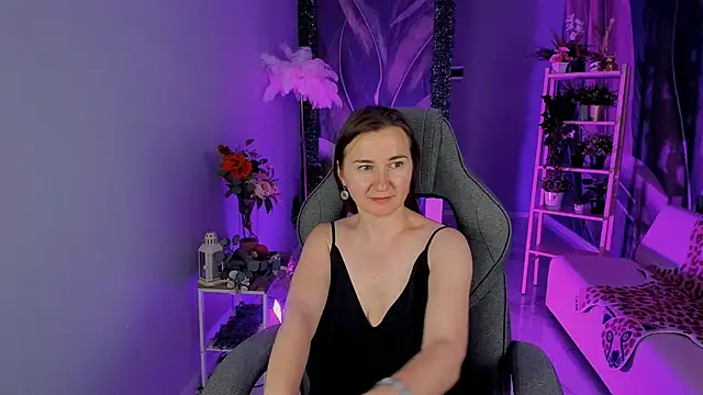 Golden_Dragon Live XXX Chat