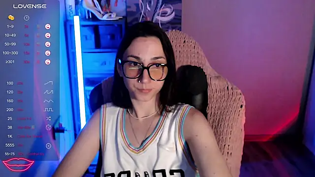 JaneRoger Adlı Modelin Canlı XXX Sohbeti