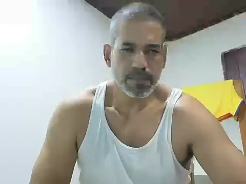 Chat XXX ao vivo de jackbigcock11