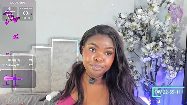 Chat XXX en directo de Yasminbrattz