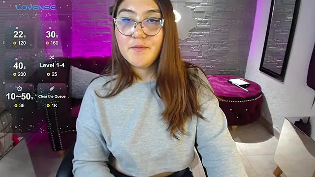 conniejames_m's Live XXX Chat