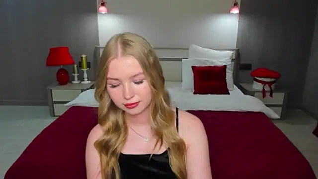 XXX chat uživo modela shy__lady