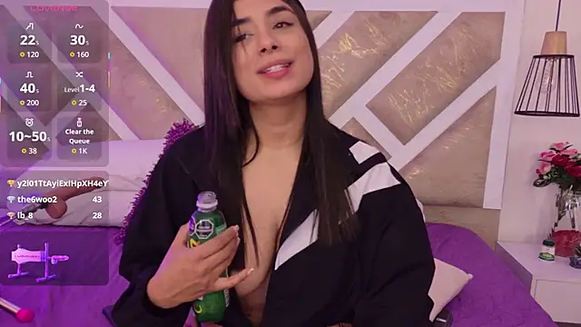 ZiaCalifa Chat XXX live