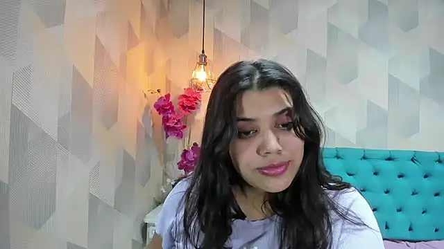 LindaBreeS 现场XXX聊天