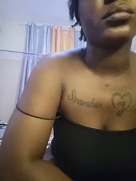 Chatroom XXX en direct de TrishaKalid