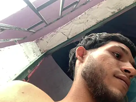 tanned_boy's Live XXX Chat