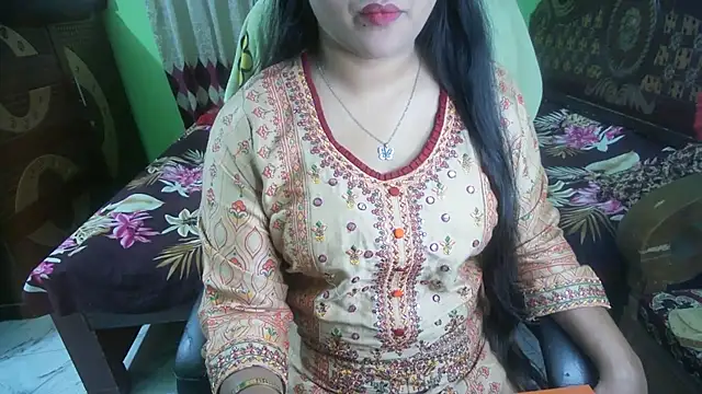 Živý XXX chat BengaliQueenStar