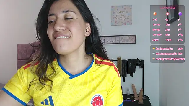 Czat XXX na żywo – violeta_scott