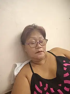 Sunflower1956's Live XXX Chat