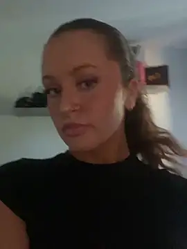 PoisonIvy_x's Live XXX Chat