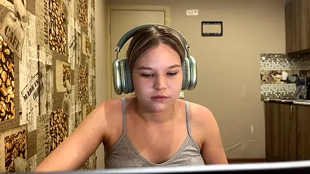 Živý XXX chat HellyRay
