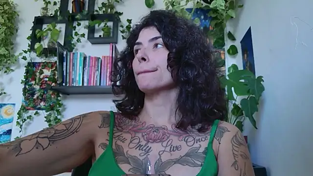 Chat +18 de TaliMajesty ao vivo