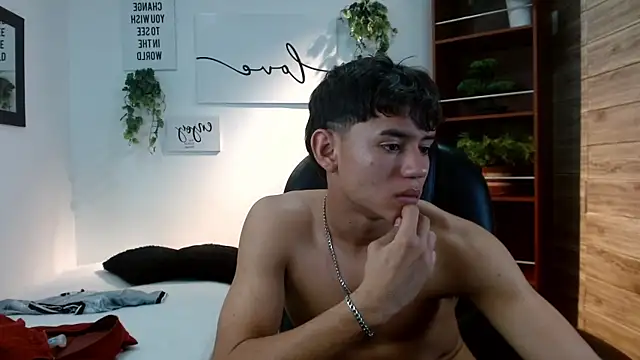 Ryan_grayx Live XXX Chat