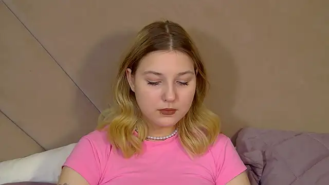 TinnaBurtonn Live XXX chat