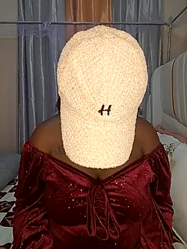 TrishaKalid's Live XXX Chat