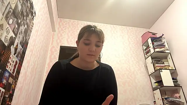 JanineThielman's Live XXX Chat