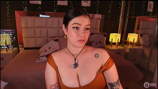 emmy_wattsoon Chat XXX in diretta