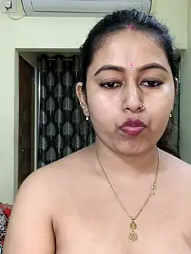 Chatroom XXX en direct de Hot_Misti_69