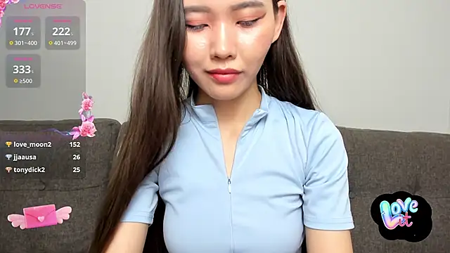 Misoca Adlı Modelin Canlı XXX Sohbeti