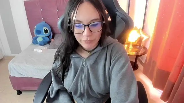 Chat +18 de Wanda_sg ao vivo
