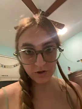 הופעת וובקאם של prettykitttty